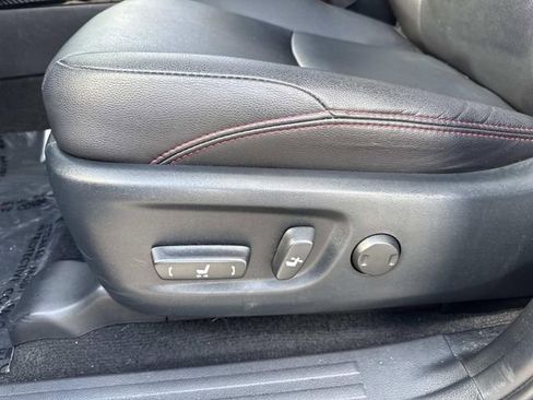 Used 2018 Toyota 4Runner TRD Off-Road Premium image 18