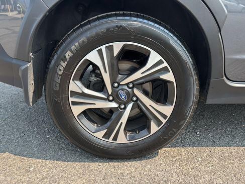 Certified 2024 Subaru Crosstrek 2.0i Premium AWD/4WD image 40