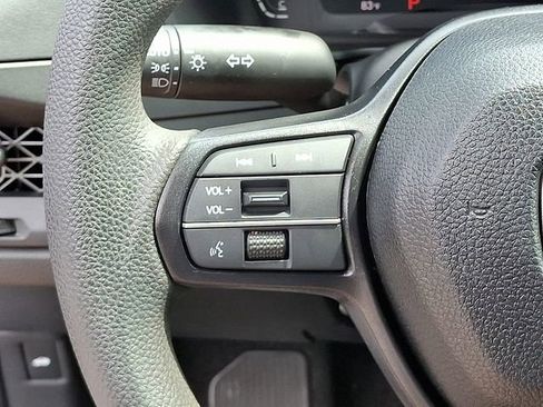 Used 2025 Honda Accord SE image 24