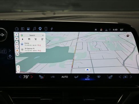 Used 2024 Chevrolet Equinox EV RS image 28