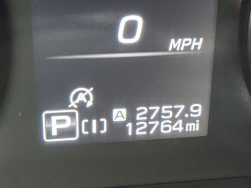 Used 2024 Subaru Crosstrek 2.0i Premium w/ Popular Package #4 image 19