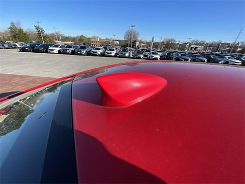 Used 2016 Chevrolet Cruze LT w/ Convenience Package image 23