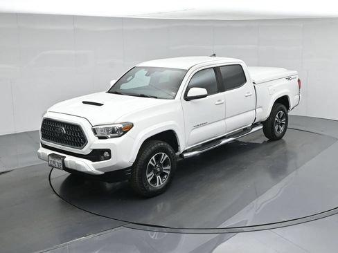 Used 2019 Toyota Tacoma TRD Sport RWD image 38