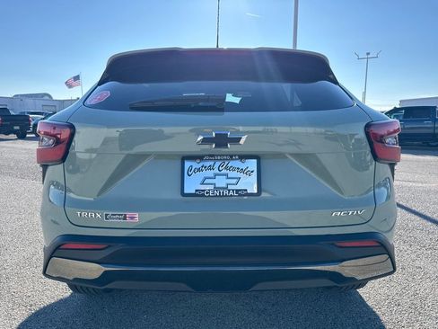 New 2026 Chevrolet Trax ACTIV w/ Sunroof Package image 5