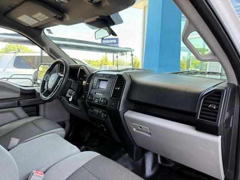 Used 2019 Ford F150 XL w/ Equipment Group 101A Mid AWD/4WD image 26