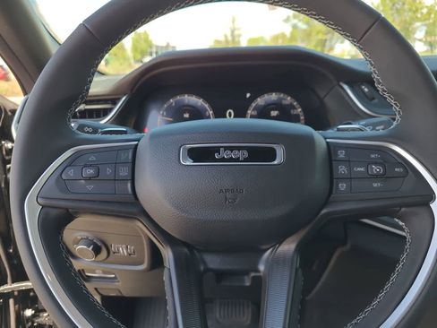 New 2026 Jeep Grand Cherokee 4WD image 23