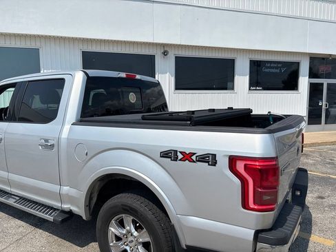 Used 2016 Ford F150 Lariat w/ Equipment Group 502A Luxury AWD/4WD image 4