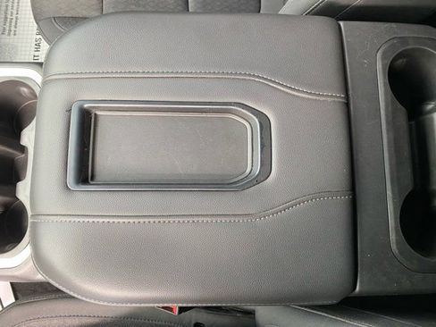 Used 2020 Chevrolet Silverado 1500 RST w/ All-Star Edition image 17