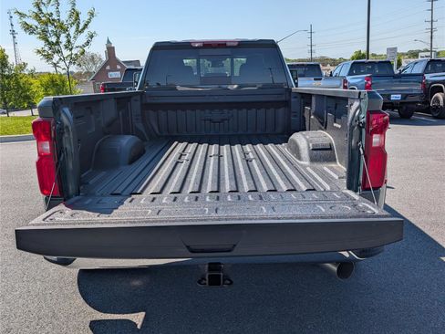 New 2026 Chevrolet Silverado 3500 LT w/ All Star Edition AWD/4WD image 8
