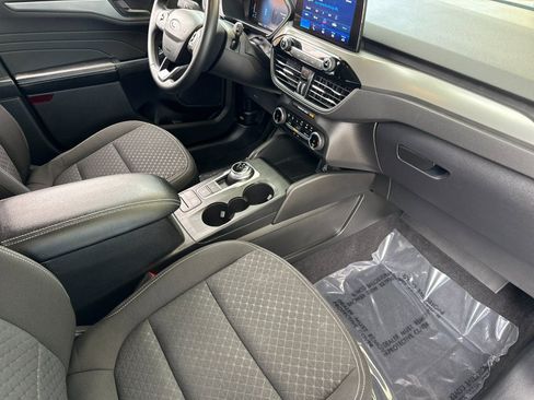 Used 2024 Ford Escape Active FWD image 18