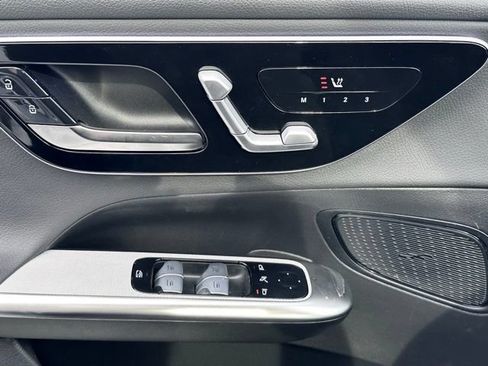 Certified 2026 Mercedes-Benz GLC 300 4MATIC image 23