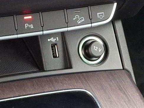 Used 2021 Audi Q5 2.0T Premium w/ Convenience Package image 28