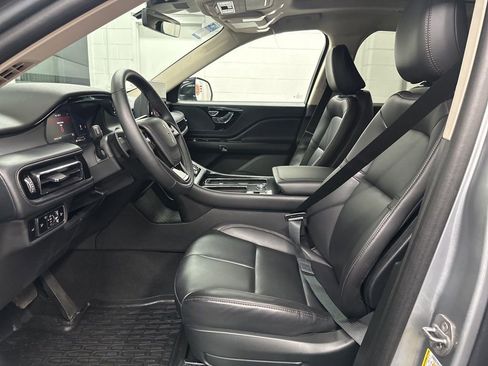 Used 2024 Lincoln Aviator Premiere w/ Premium Package image 18