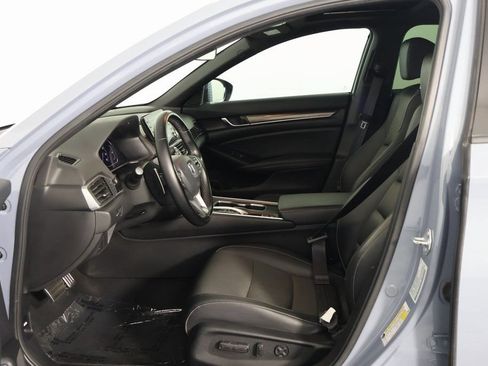 Used 2022 Honda Accord Sport image 10