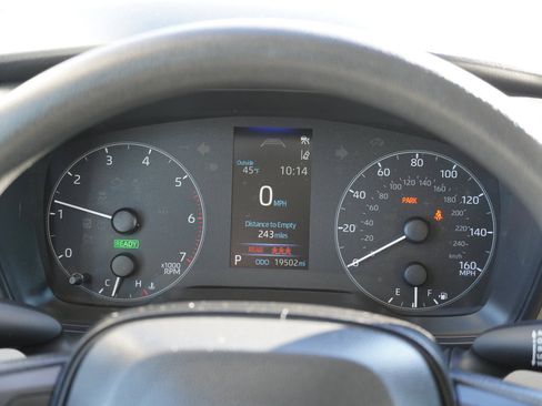 Certified 2024 Toyota Corolla LE w/ LE Convenience Package image 29