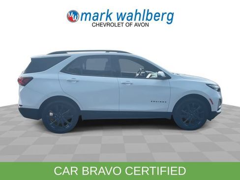 Certified 2022 Chevrolet Equinox RS w/ Infotainment Package AWD/4WD image 9