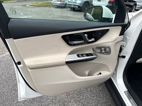 Certified 2025 Mercedes-Benz GLC 300 image 13
