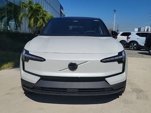 New 2026 Volvo EX30 Plus image 2