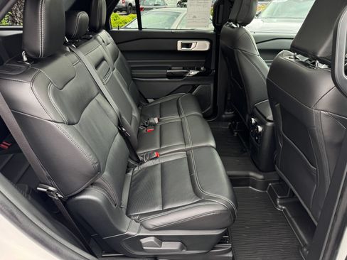 Used 2023 Ford Explorer ST w/ Technology Package AWD/4WD image 35
