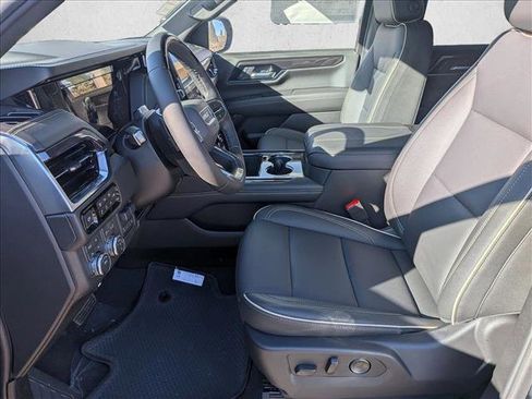 New 2026 GMC Yukon XL Elevation image 4