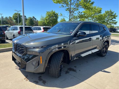 Used 2025 BMW XM AWD/4WD image 27