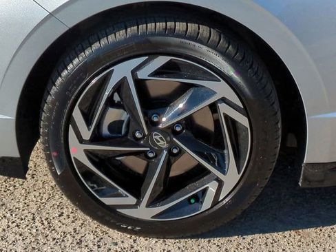 New 2026 Hyundai Sonata SEL image 11