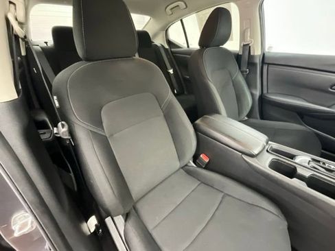 Used 2025 Nissan Sentra S FWD image 13