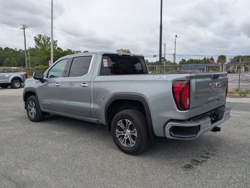 Used 2025 GMC Sierra 1500 SLT image 5