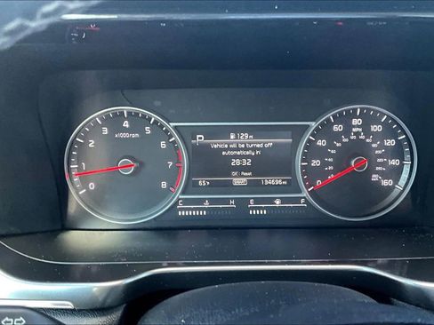 Used 2021 Kia Sorento S image 16