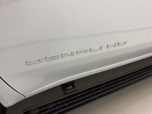 New 2026 GMC Sierra 2500 Denali Ultimate AWD/4WD image 13