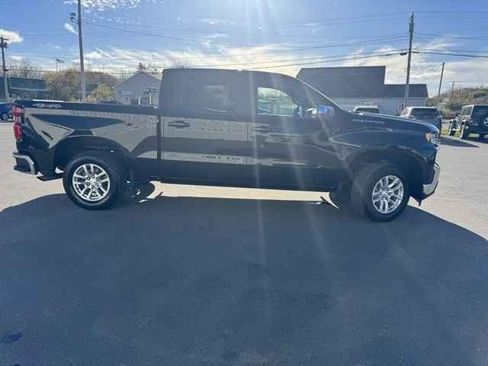 Used 2022 Chevrolet Silverado 1500 LT image 4