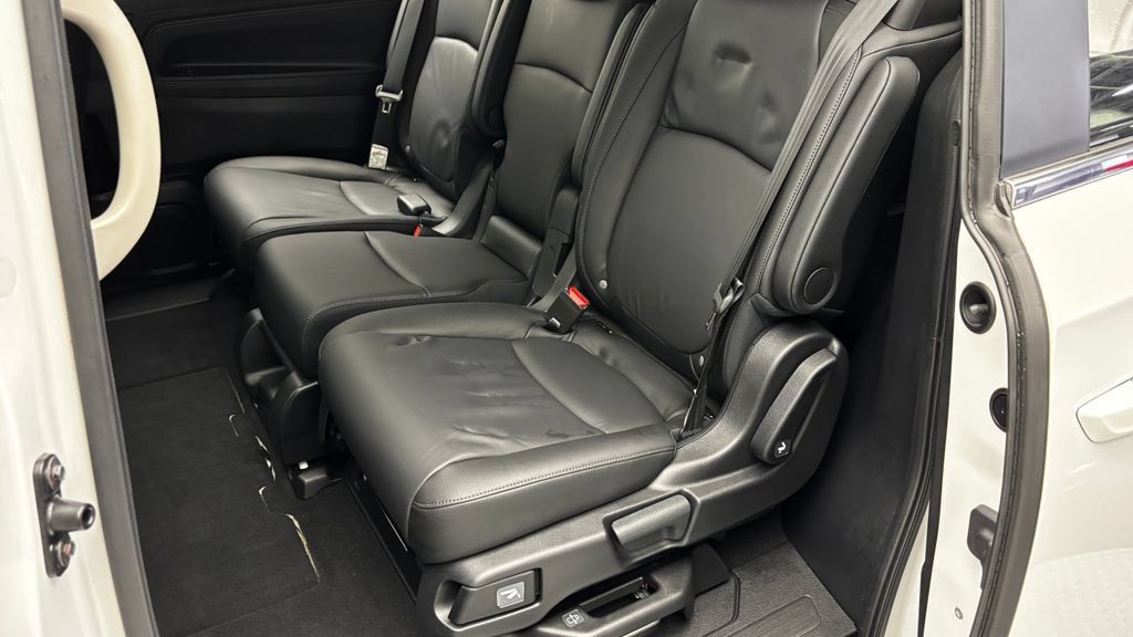 Used 2026 Honda Odyssey EX-L image 35