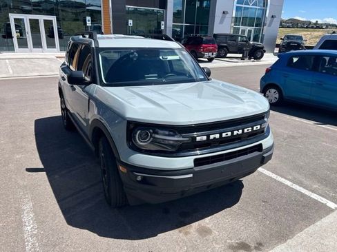 Used 2023 Ford Bronco Sport Outer Banks AWD/4WD image 3