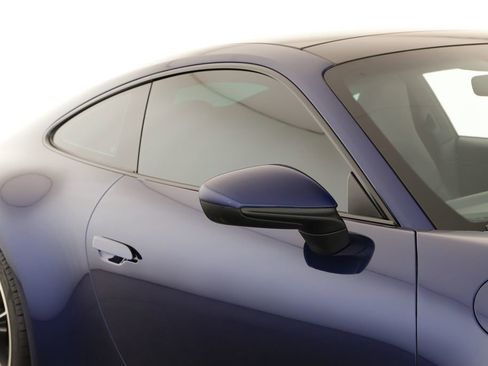Used 2020 Porsche 911 Carrera RWD image 42