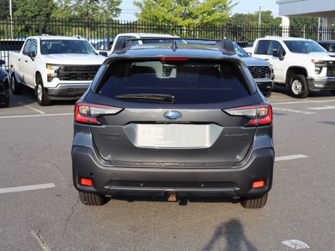 Used 2024 Subaru Outback Onyx Edition XT w/ Tech Package 2 AWD/4WD image 9