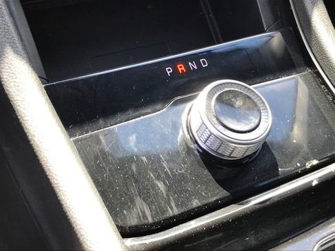 Used 2023 Jeep Grand Cherokee Altitude image 12