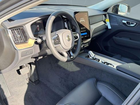 New 2026 Volvo XC60 B5 Ultra w/ Climate Package AWD/4WD image 4