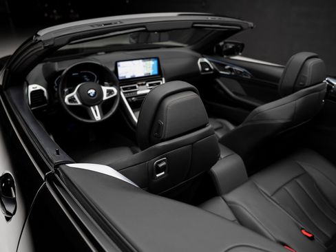 Used 2023 BMW M850i xDrive Convertible w/ M Sport Professional Package AWD/4WD image 73