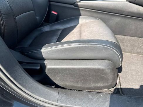 Used 2018 Honda Accord Sport image 15