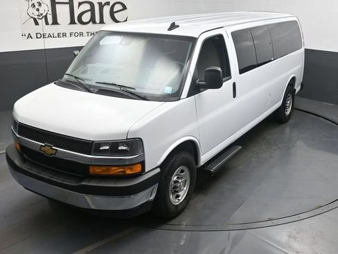 New 2025 Chevrolet Express 3500 LT w/ LT Preferred Equipment Group RWD image 25