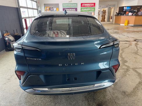 New 2026 Buick Envista Avenir image 6