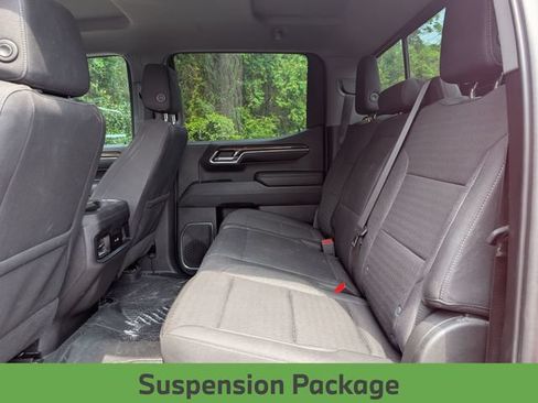 Used 2024 Chevrolet Silverado 1500 LT Trail Boss w/ Convenience Package II AWD/4WD image 25