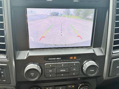 Used 2020 Ford F350 XLT AWD/4WD image 13