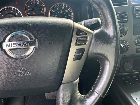 Used 2013 Nissan Armada Platinum image 11