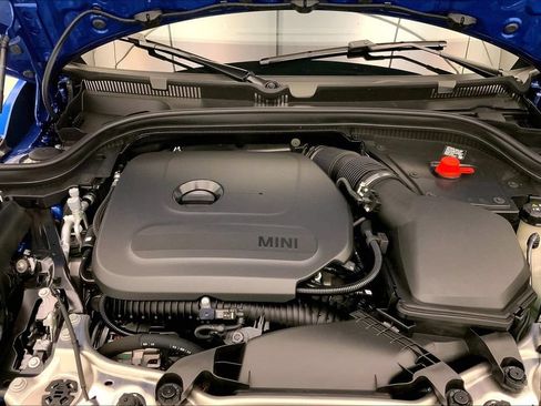 New 2026 MINI Cooper 2-Door Hardtop FWD image 8