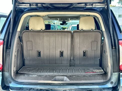 Used 2021 GMC Yukon Denali w/ Denali Ultimate Package image 19
