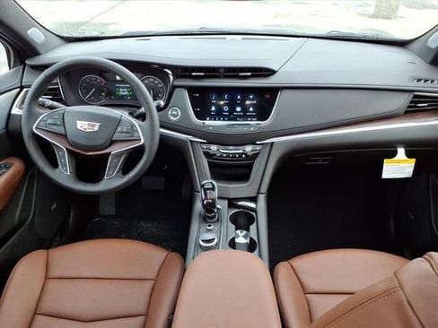 New 2025 Cadillac XT5 Premium Luxury image 19