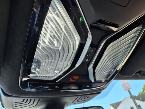 Used 2017 BMW 750i 750i image 15