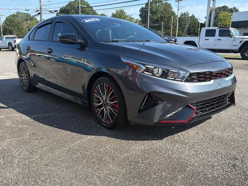 Used 2023 Kia Forte GT-Line FWD image 4