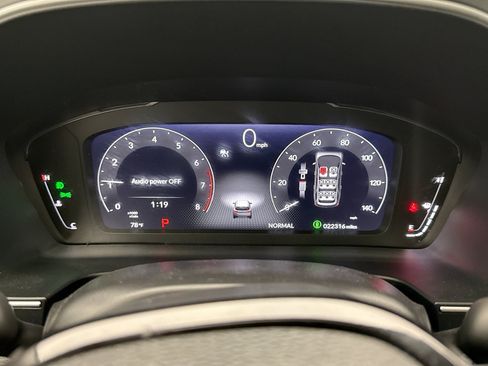 Used 2023 Honda Pilot Elite image 23